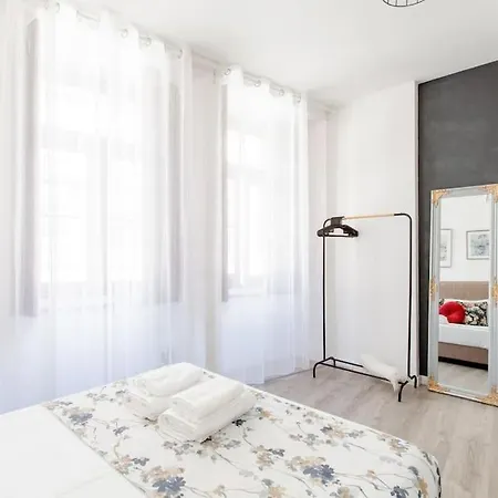 River Fleat 0 - Heart Of * بورتو